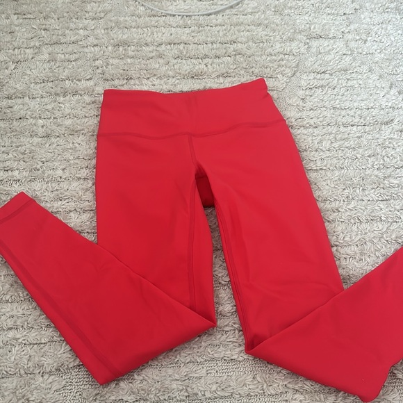 Hot pink leggings - Picture 2 of 2